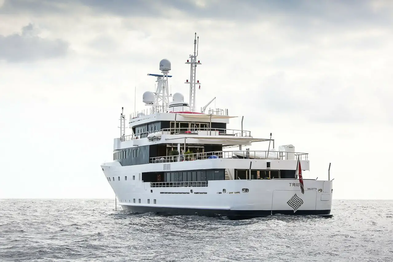 Tribu-yacht-Mondomarine-2007-Luciano-Benetton-29